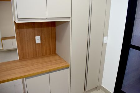Apartamento para alugar com 114m², 3 quartos e 2 vagasCozinha