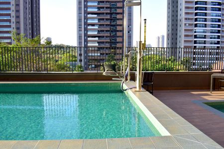 Apartamento para alugar com 114m², 3 quartos e 2 vagasÁrea comum - Piscina