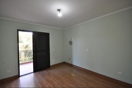 Casa para alugar com 370m², 4 quartos e 6 vagasSuíte 1