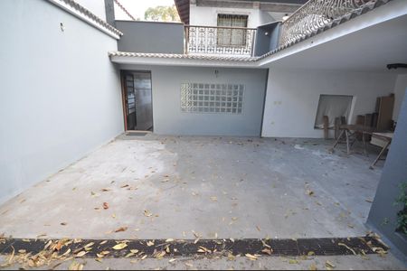 Casa para alugar com 370m², 4 quartos e 6 vagasGaragem