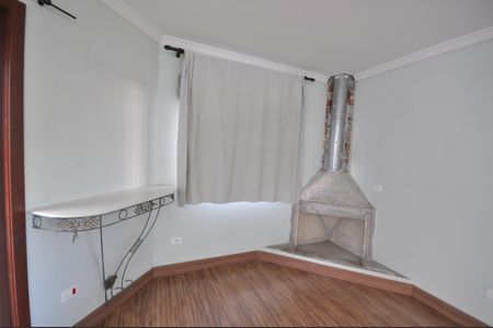 Casa para alugar com 370m², 4 quartos e 6 vagasSala 1