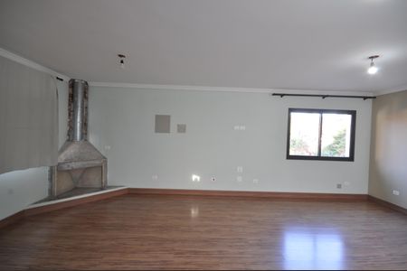 Casa para alugar com 370m², 4 quartos e 6 vagasSala 1