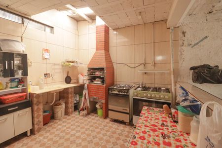 Casa à venda com 161m², 2 quartos e 1 vagaChurrasqueira