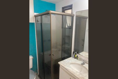 Apartamento à venda com 71m², 3 quartos e 1 vaga Apartamento à venda com 71m², 3 quartos e 1 vagaBanheiro