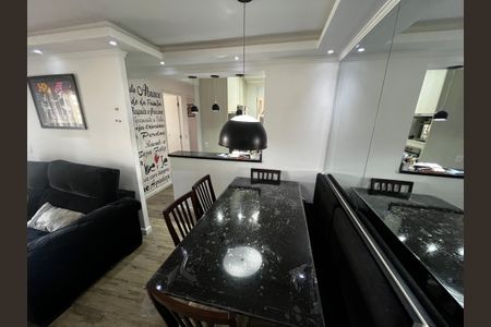 Apartamento à venda com 57m², 2 quartos e 2 vagasSala