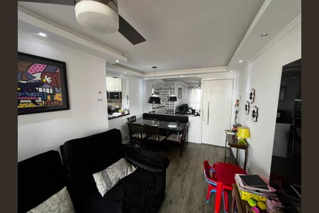 Apartamento à venda com 57m², 2 quartos e 2 vagasSala