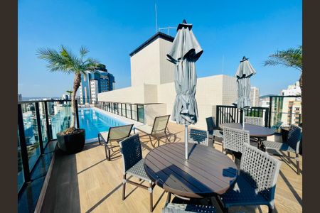 Apartamento à venda com 68m², 2 quartos e 1 vaga Apartamento à venda com 68m², 2 quartos e 1 vagaÁrea comum - Piscina