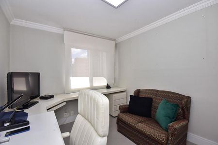 Apartamento à venda com 157m², 3 quartos e 4 vagasQuarto 2