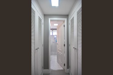 Apartamento à venda com 157m², 3 quartos e 4 vagasArmário