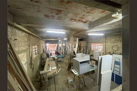 Casa à venda com 2 quartos, 290m² em Parque Reboucas, São Paulo