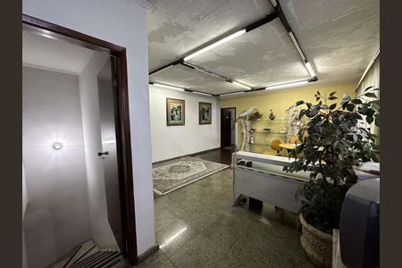 Casa à venda com 4 quartos, 490m² em Sumaré, São Paulo