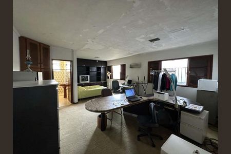 Casa à venda com 4 quartos, 490m² em Sumaré, São Paulo