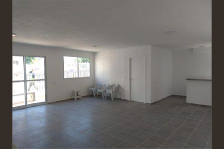 Apartamento à venda com 2 quartos, 40m² em Jardim Boa Vista, Osasco