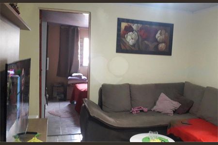 Casa à venda com 2 quartos, 60m² em Jardim Maria Duarte, São Paulo