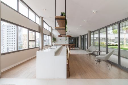 Apartamento à venda com 32m², 1 quarto e 1 vagaÁrea comum - Churrasqueira