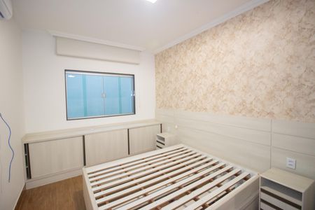 Casa para alugar com 245m², 4 quartos e 8 vagasSuíte