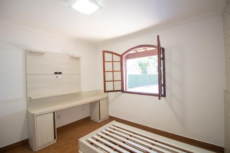 Casa para alugar com 245m², 4 quartos e 8 vagasQuarto 2