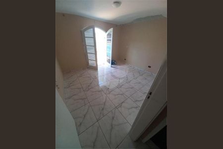 Casa à venda com 3 quartos, 84m² em Campo Limpo, São Paulo