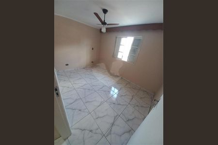 Casa à venda com 3 quartos, 84m² em Campo Limpo, São Paulo