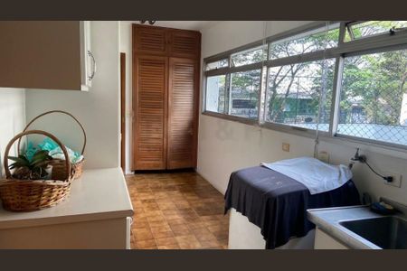 Apartamento à venda com 331m², 4 quartos e sem vaga Apartamento à venda com 331m², 4 quartos e sem vagaÁrea de Serviço