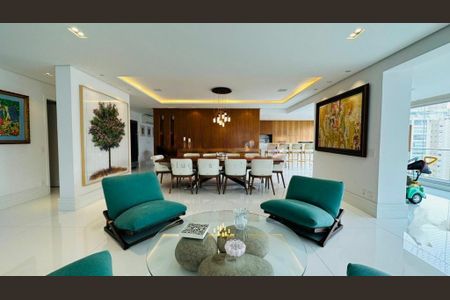 Apartamento à venda com 3 quartos, 370m² em Campo Belo, São Paulo