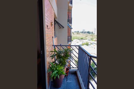 Sacada de apartamento à venda com 2 quartos, 59m² em Vila Quitauna, Osasco