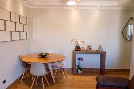 Sala de apartamento à venda com 2 quartos, 59m² em Vila Quitauna, Osasco