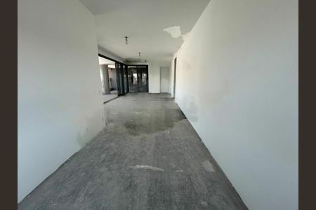 Apartamento à venda com 211m², 3 quartos e 3 vagas