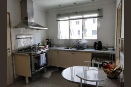 Apartamento à venda com 357m², 2 quartos e 4 vagas