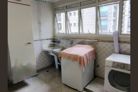 Apartamento à venda com 357m², 2 quartos e 4 vagas