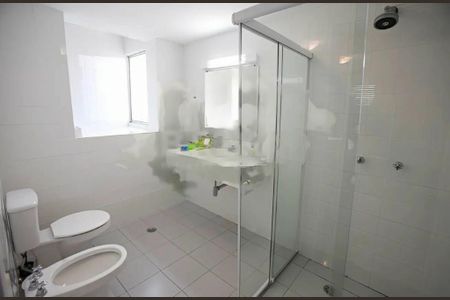 Apartamento à venda com 134m², 2 quartos e 1 vaga