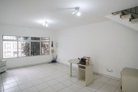 Casa à venda com 220m², 3 quartos e 2 vagasSala 1