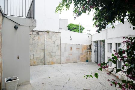Casa à venda com 220m², 3 quartos e 2 vagasGaragem