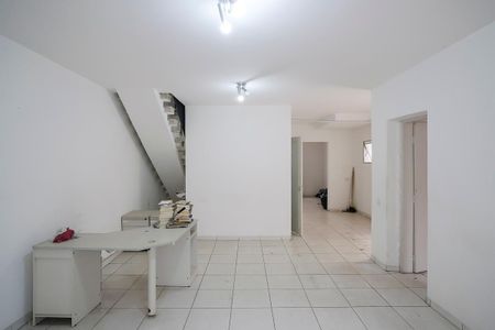 Casa à venda com 220m², 3 quartos e 2 vagasSala 1