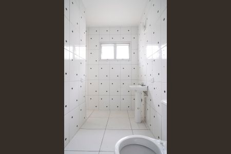 Casa à venda com 220m², 3 quartos e 2 vagasBanheiro da suíte