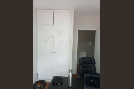 Casa à venda com 300m², 4 quartos e sem vaga