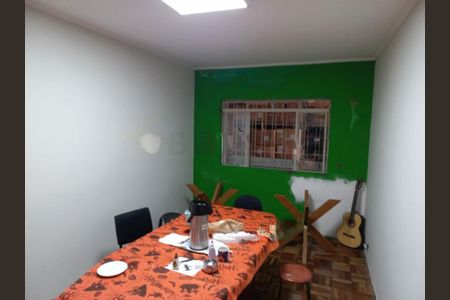 Casa à venda com 300m², 4 quartos e sem vaga