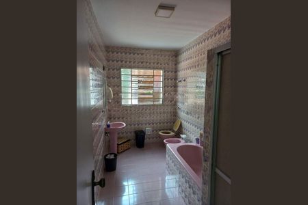 Casa à venda com 300m², 4 quartos e sem vaga