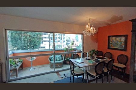 Apartamento para alugar com 146m², 4 quartos e 2 vagas