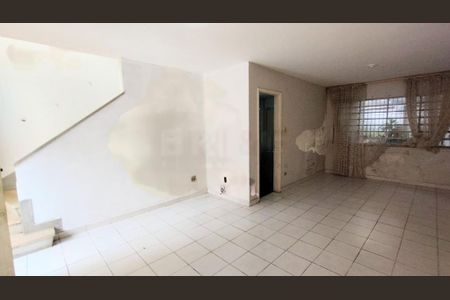 Casa à venda com 2 quartos, 100m² em Chácara Santo Antônio (Zona Sul), São Paulo