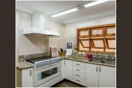 Casa à venda com 630m², 5 quartos e 6 vagas