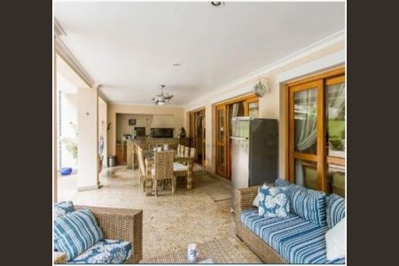 Casa à venda com 5 quartos, 630m² em Santo Amaro, São Paulo