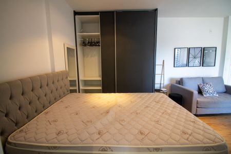 Studio à venda com 35m², 1 quarto e 1 vaga Studio à venda com 35m², 1 quarto e 1 vagaSala / Quarto - Studio