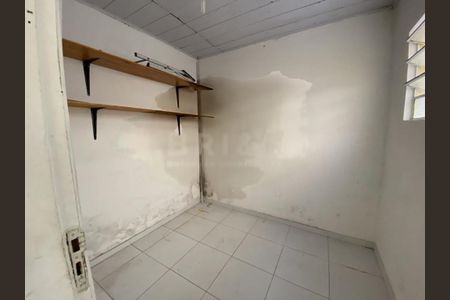 Casa à venda com 75m², 2 quartos e sem vaga