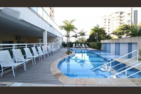 Apartamento à venda com 77m², 2 quartos e 2 vagas