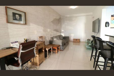 Apartamento à venda com 77m², 2 quartos e 2 vagas