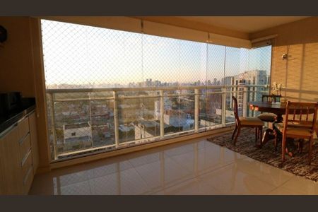 Apartamento à venda com 77m², 2 quartos e 2 vagas