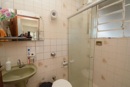Casa à venda com 211m², 3 quartos e 1 vagaBanheiro Social