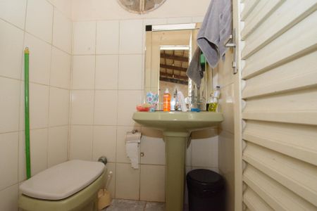 Casa à venda com 211m², 3 quartos e 1 vagaBanheiro de Serviço
