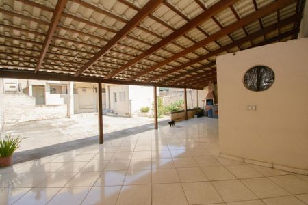 Casa à venda com 211m², 3 quartos e 1 vagaQuintal e Espaço Gourmet